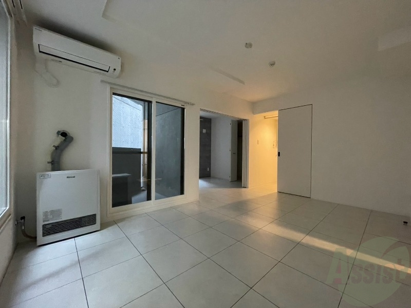 居室・リビング　広々としたリビングですね。使い勝手がよさそうですね！