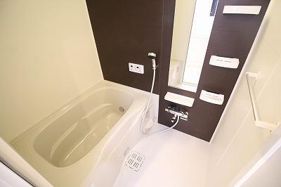 バス・シャワールーム　※203号室参照