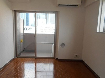 居室・リビング　居間※別部屋参考写真