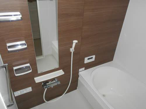 バス・シャワールーム