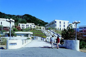 大学・短大　神戸女子大学　須磨キャンパウｓ（大学・短大）まで400m