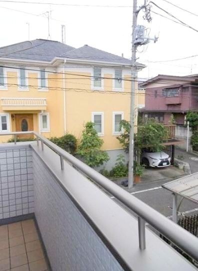 バルコニー　※同仕様写真含む