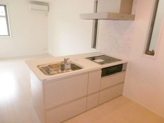 キッチン　※同仕様写真含む