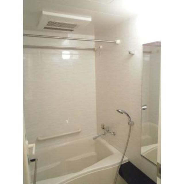 バス・シャワールーム　※写真は同タイプ住戸です。