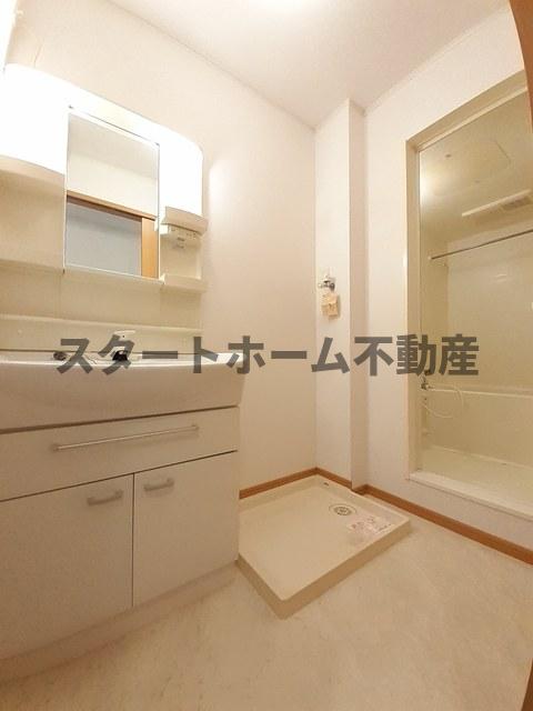 洗面設備　広い洗面スペース