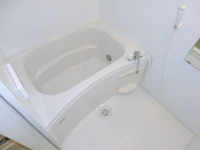 バス・シャワールーム　浴室乾燥機付バス