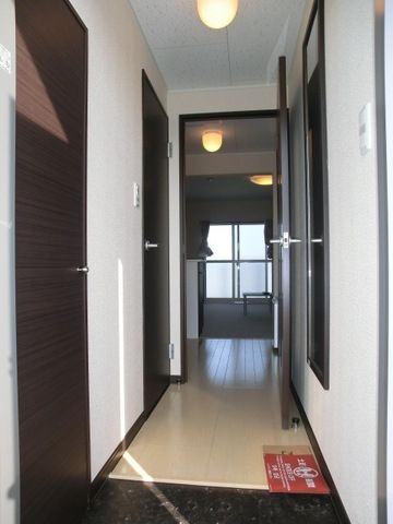 玄関　シューズＢＯＸ付玄関