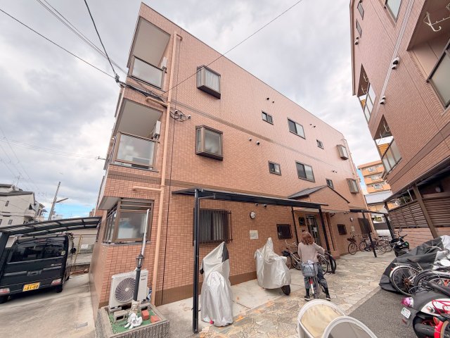 建物外観　綺麗な外観の素敵なお部屋があなたを待っています。