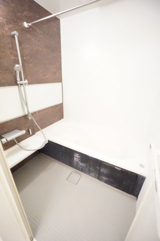 バス・シャワールーム　※同物件・同タイプの写真です