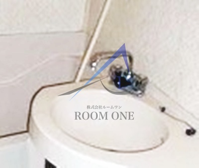 洗面設備　洗面台です。