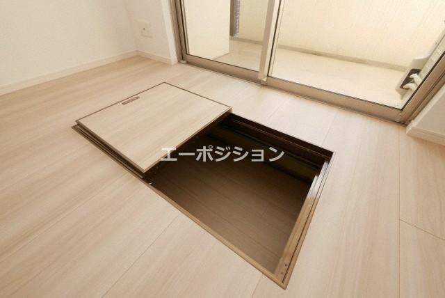 その他　スプランディッド難波II