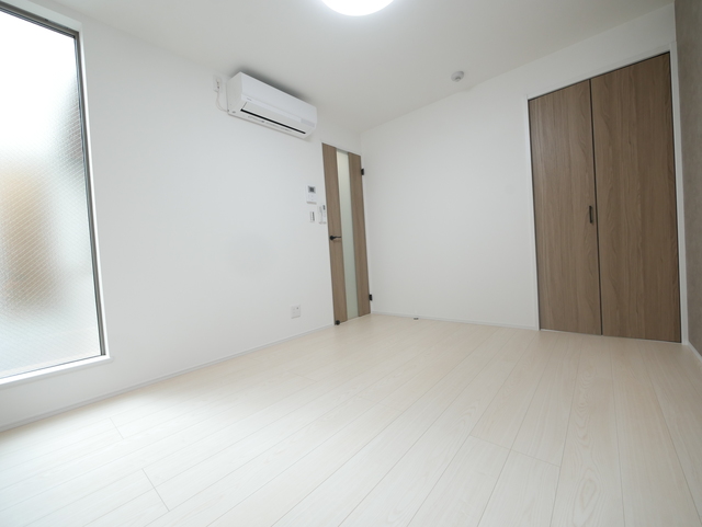 居室・リビング　★フローリングのキレイなお部屋です★