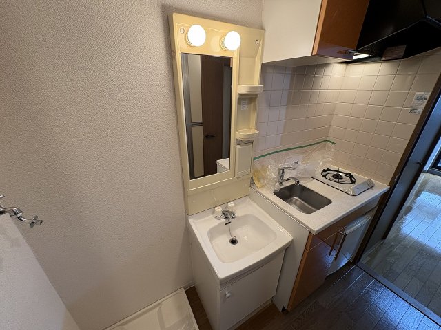 洗面設備　広い洗面スペース