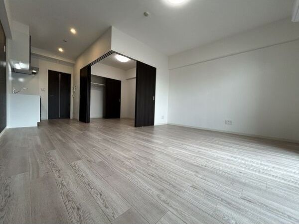 居室・リビング　※別部屋写真　参考