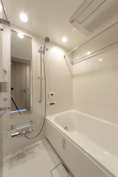 バス・シャワールーム　バス