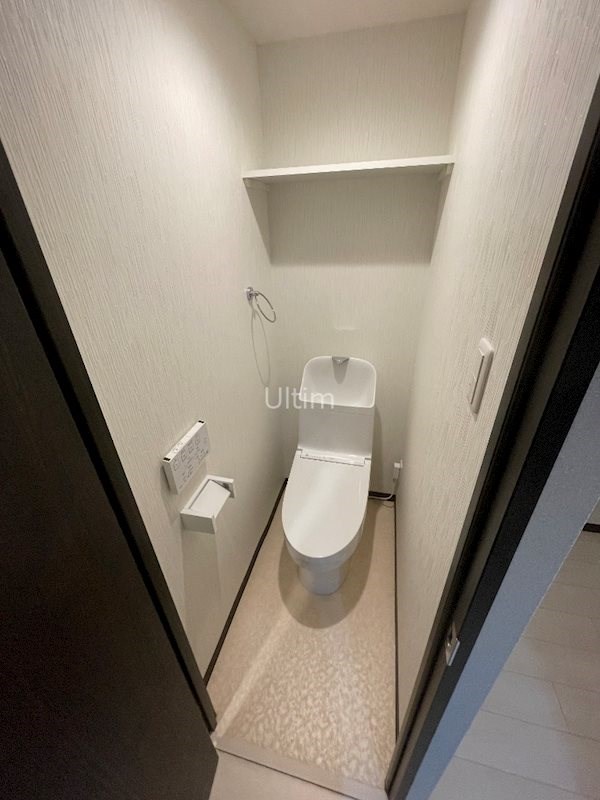 トイレ　※別のお部屋のお写真です。御参考までに。