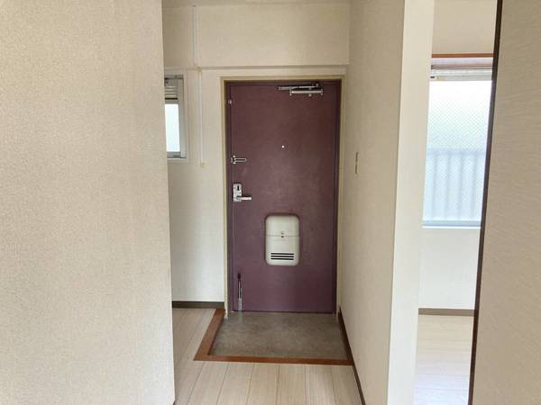玄関　ビレッジハウスの同一物件・同一タイプの間取りの写真です
