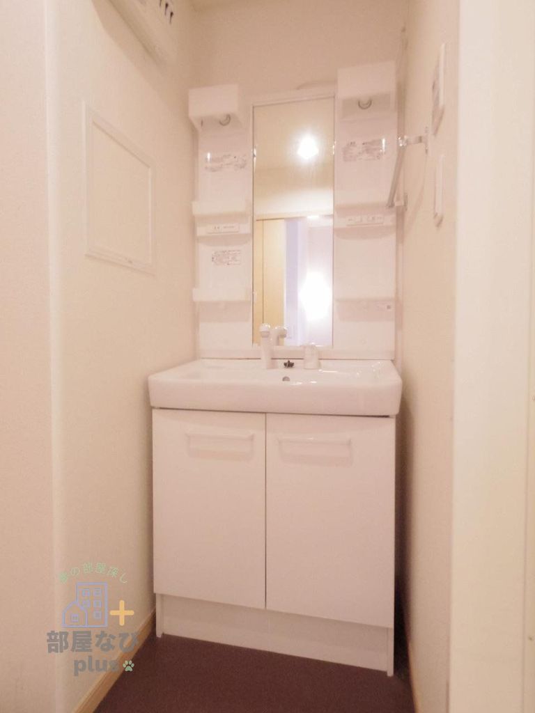 洗面設備　※同仕様写真です