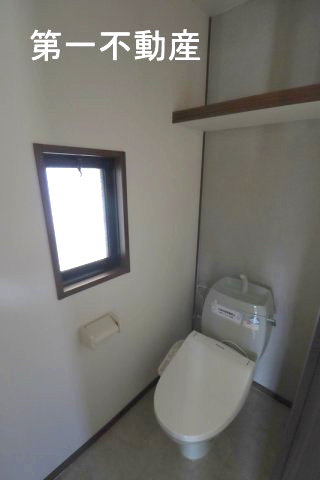 トイレ　温水洗浄便座