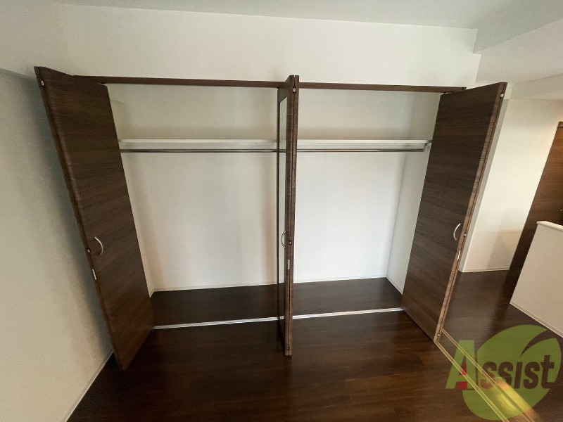 収納　収納もバッチリあるのでお部屋が片付きますよ！