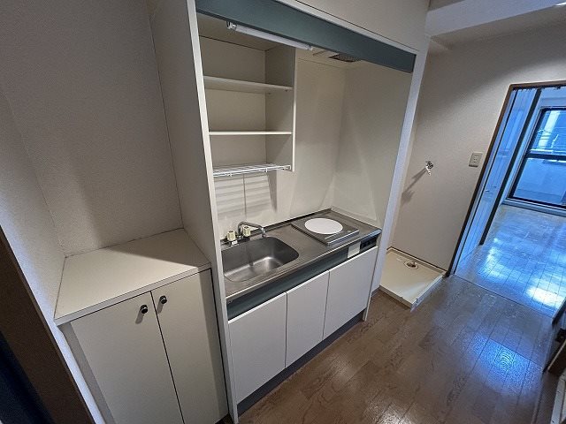 キッチン　同マンション別部屋