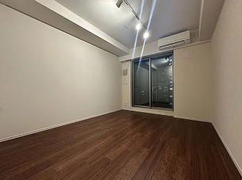 居室・リビング　※同間取り別部屋参照