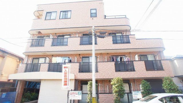 建物外観　外観は落ち着いています