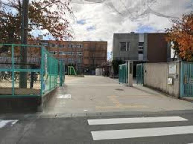 小学校　京都市立神川小学校（小学校）まで763m