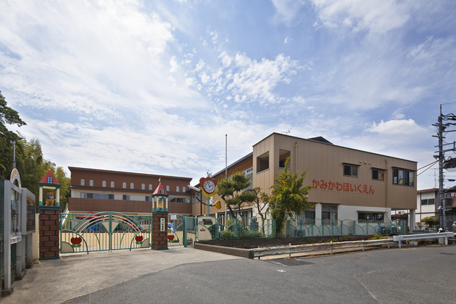 幼稚園・保育園　神川保育園（幼稚園・保育園）まで683m