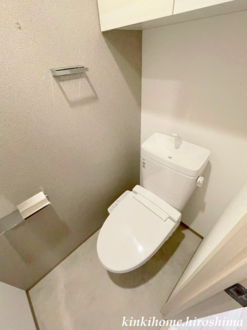 トイレ　写真は別のお部屋です。