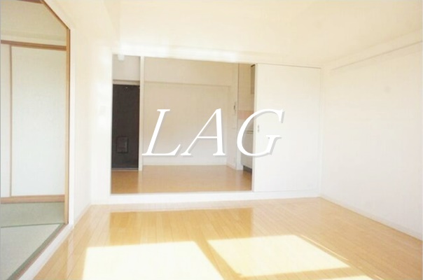 居室・リビング　洋室のお部屋です。