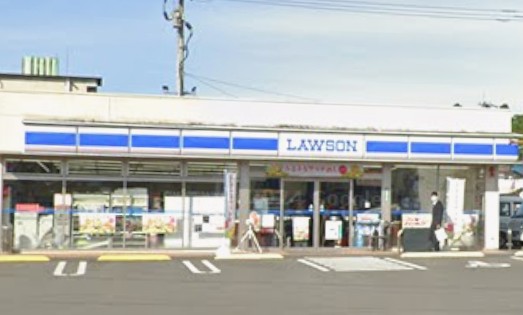 コンビニ　ローソン三重総合高校前店（コンビニ）まで954m