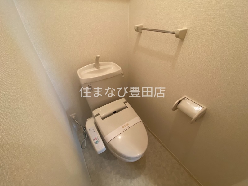 トイレ　同型タイプ