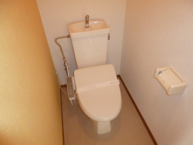 トイレ　ウォシュレット