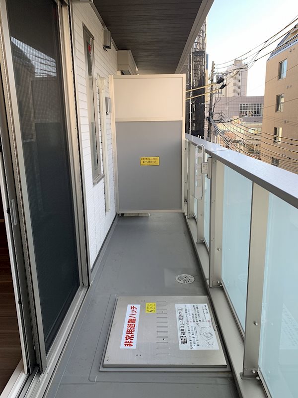 バルコニー