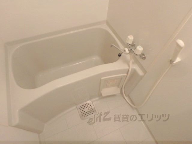 バス・シャワールーム　風呂