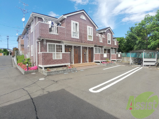建物外観　多賀城市笠神「グランデパインヒルズＣ」