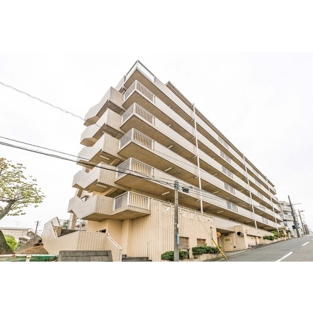 建物外観　バルコニー側