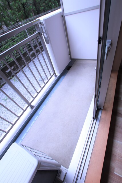 バルコニー　※別室参考写真