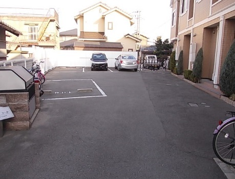 駐車場　敷地内駐車場♪