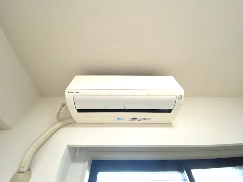 その他設備　洋室6.5帖　エアコン設置