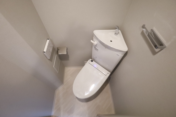 トイレ　※別部屋の写真です