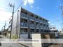 富野荘駅より徒歩10分 築26年3ヶ月 3階建の賃貸物件