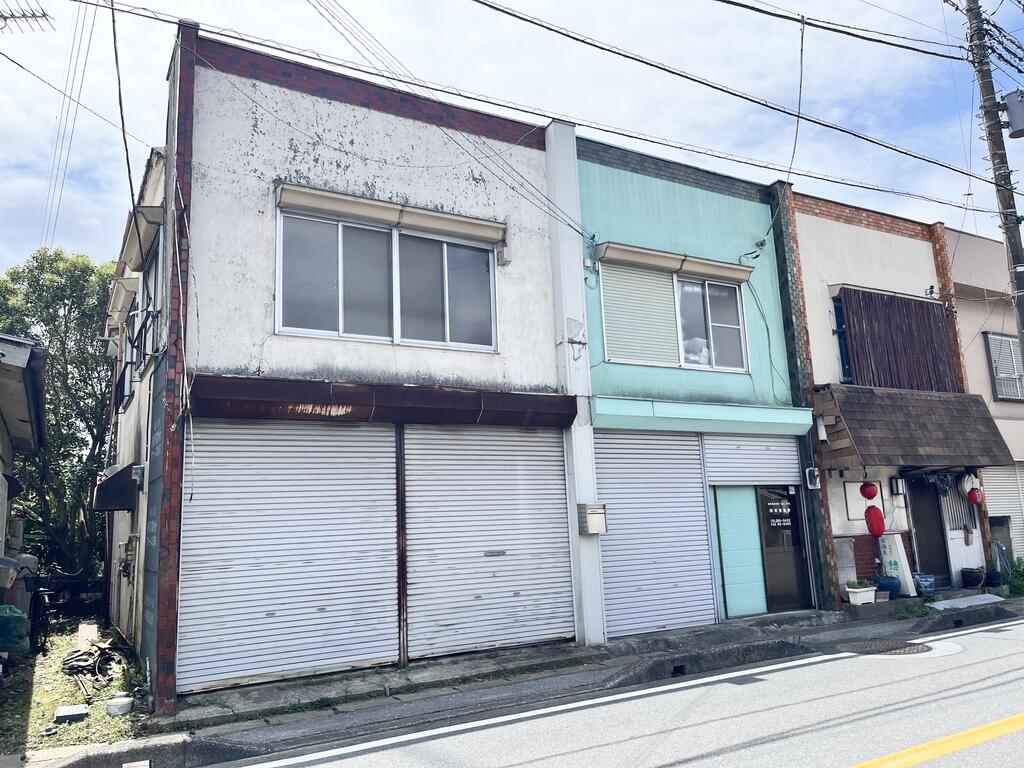三角町貸家の外観写真