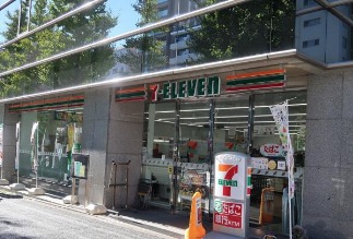 コンビニ　セブンイレブン小石川白山通り店（コンビニ）まで160m