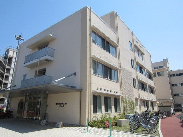 病院　医療法人社団慈敬会府中医王病院（病院）まで883m