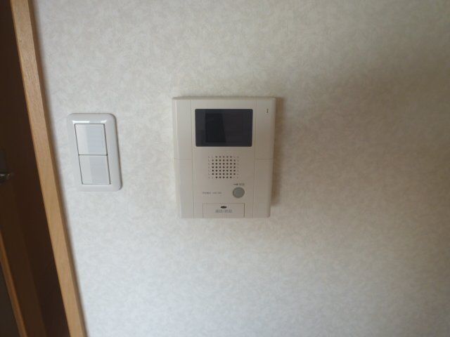 セキュリティ　モニターフォン付きです。