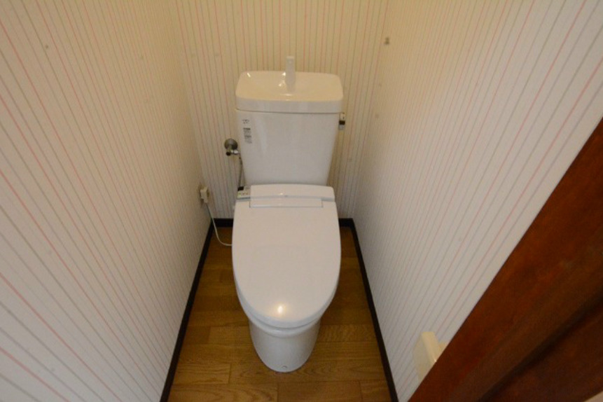 トイレ　ゆったりとした空間のトイレです