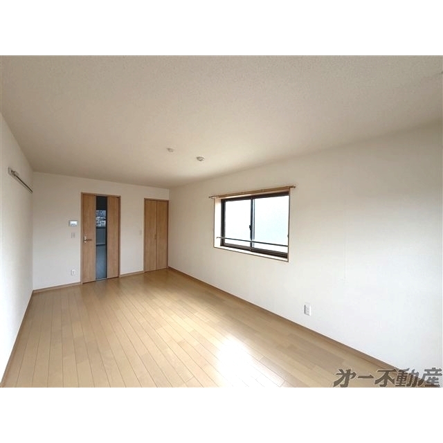 建物外観　洋室