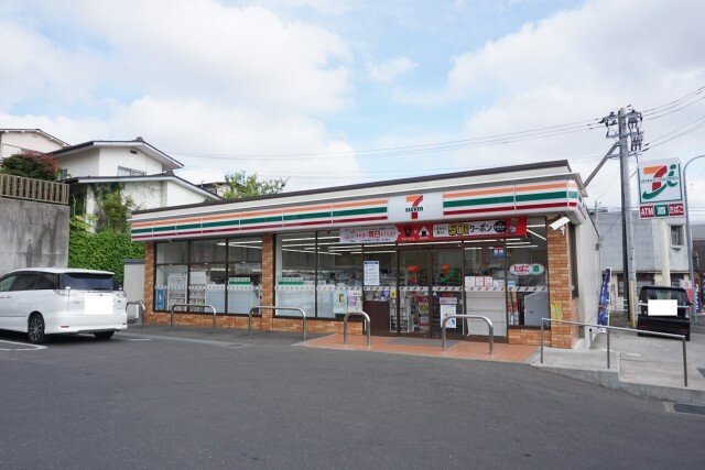 コンビニ　セブンイレブン仙台旭ケ丘２丁目店（コンビニ）まで531m